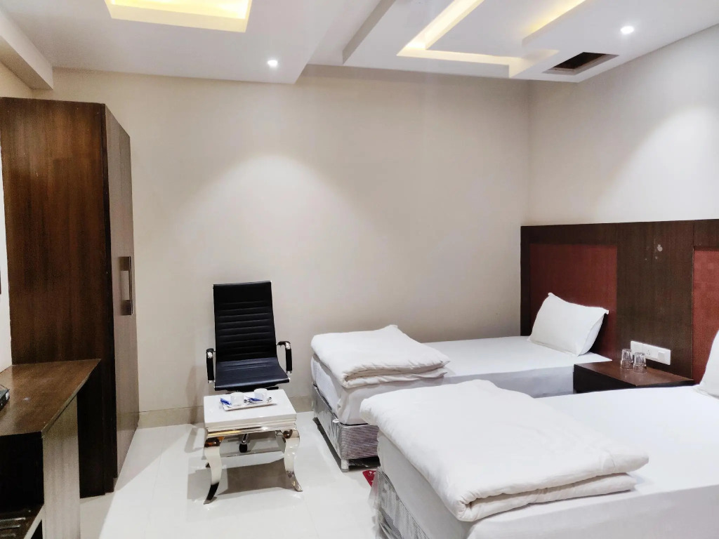 Hotel Seven Inn Bodhgaya