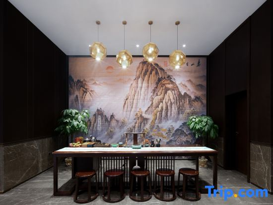 Till Bright Hotel, Lianyuan Binjiang International City