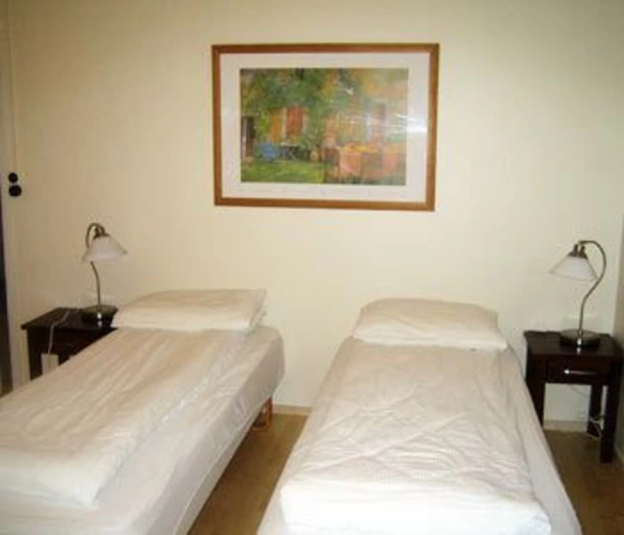 Snjofell Guesthouse