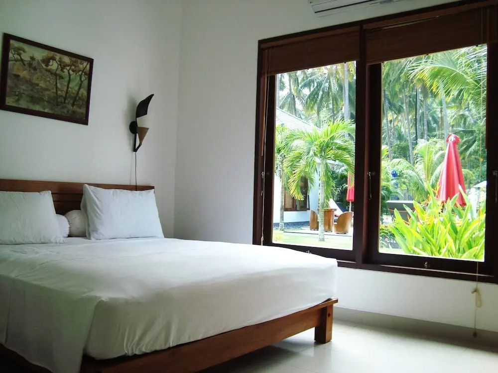 Explorer Lombok from The Shared Pool For 2