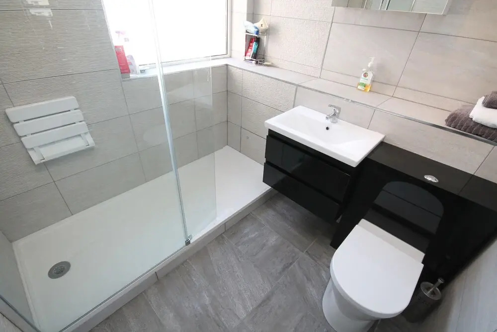 Stunning Penthhouse apt