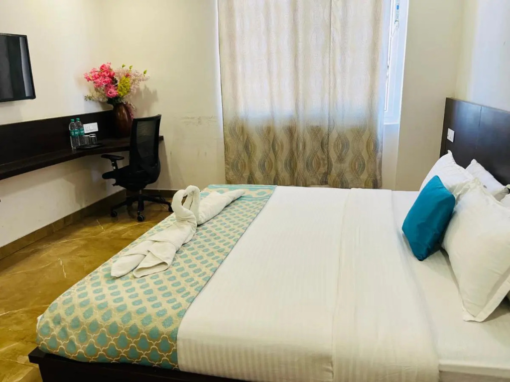 Hotel Elite By Signature Group