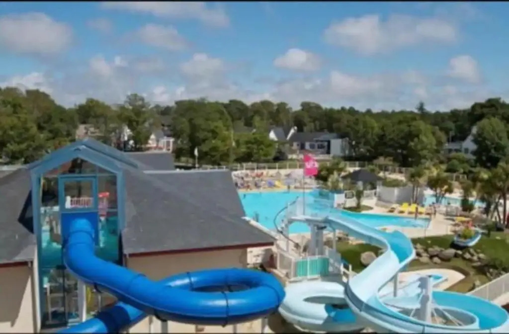 MOBILHOME 6 pers , domaine de KERLANN 4*, excellence Moana 2022