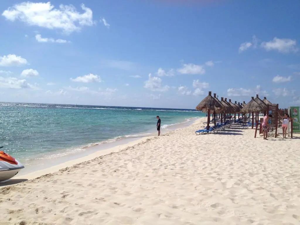 Paraiso Maya Luxury Resort
