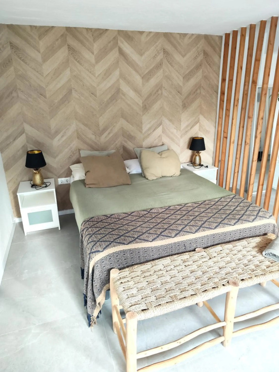 Estudio en Málaga (Zona Este)