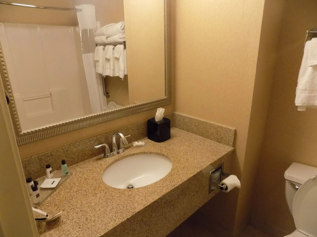 Garner Hotel Evansville East by IHG