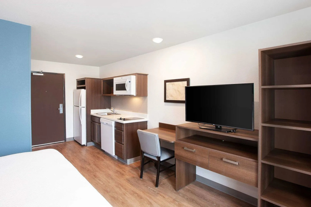 WoodSpring Suites Houston 288 South Medical Center