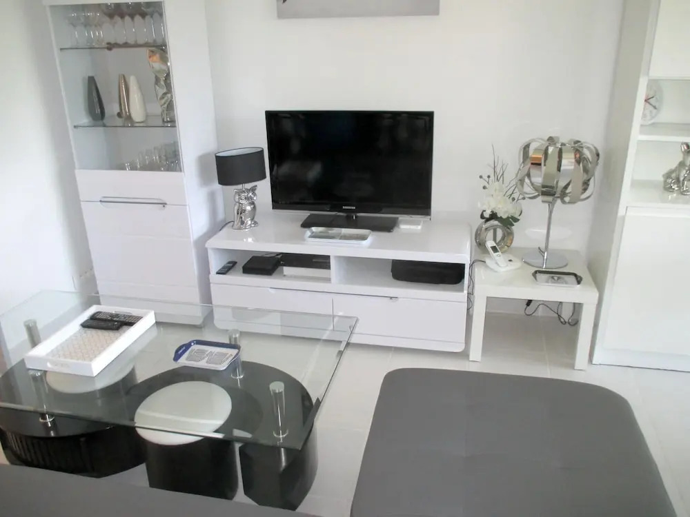 Studio In Antibes With Wonderful Sea View Enclosed Garden And Wifi 500 M From The Beach