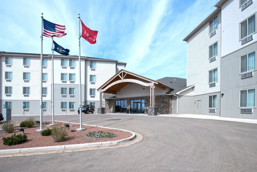 Ramada Williston