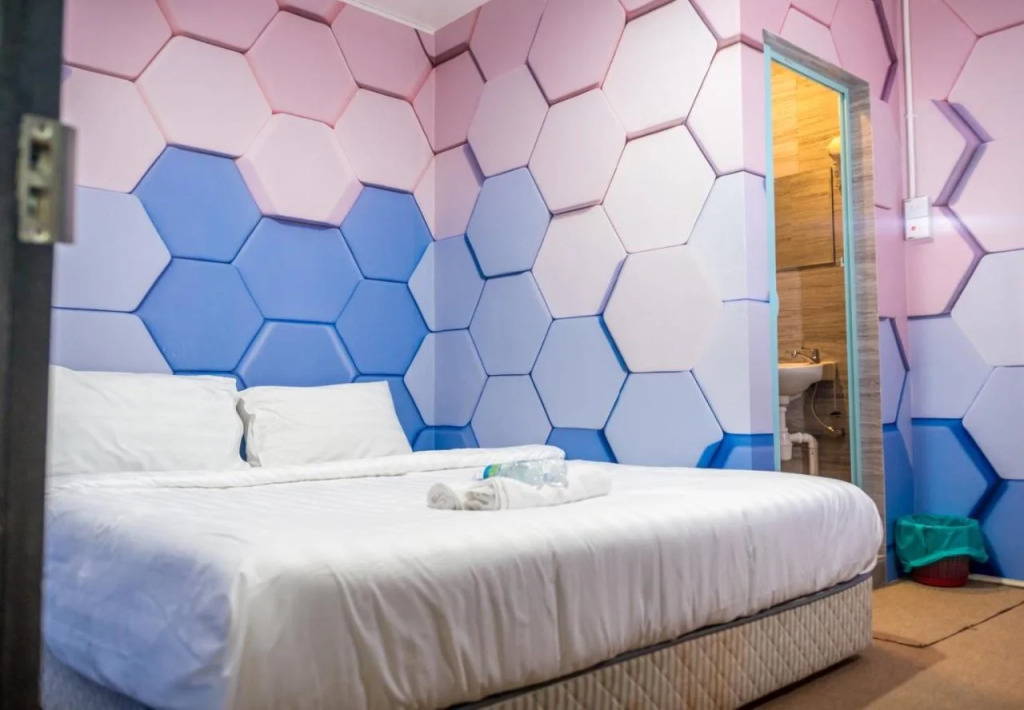 Good Friend Hotel