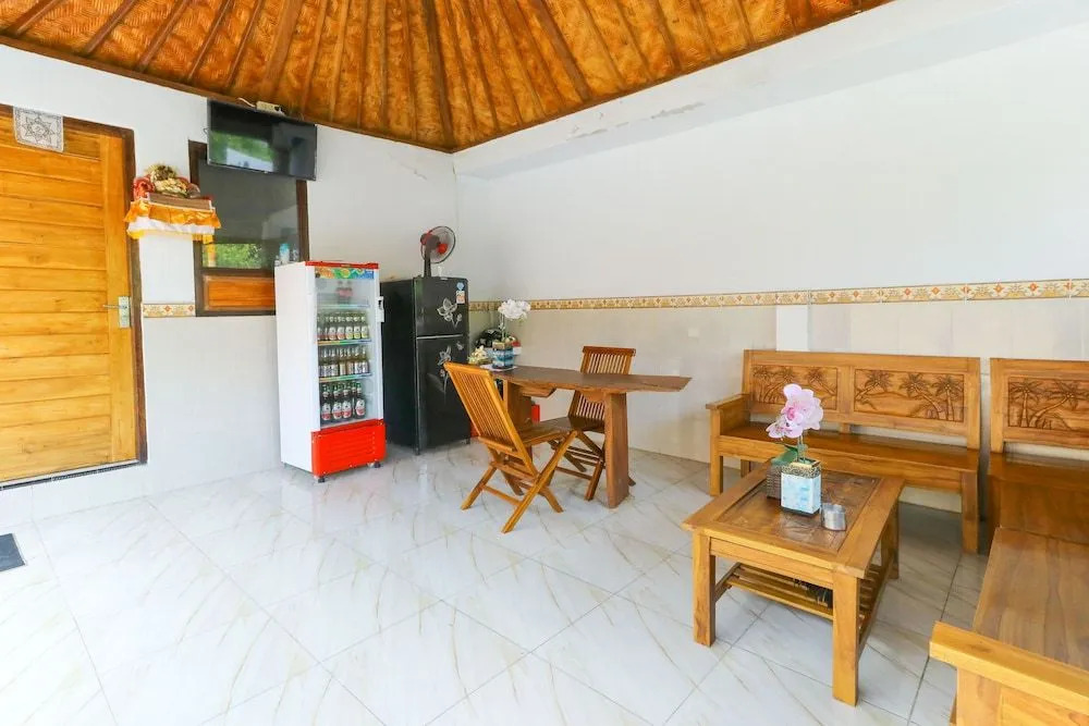 Maksan Cottage