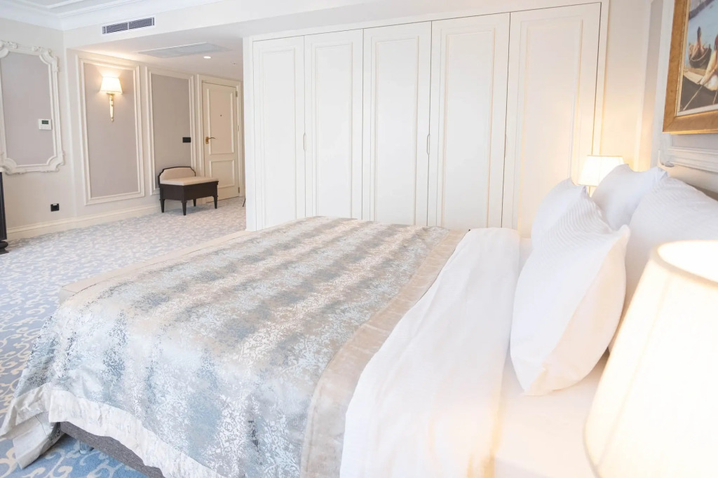 Dekalb Hotel Istanbul