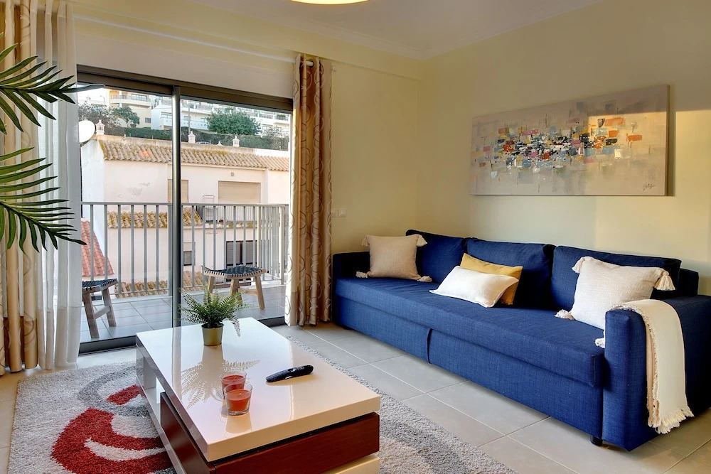 Rooftop Oldtown Residence