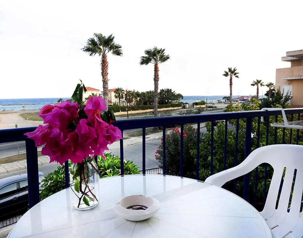 Themis Beach Apartments