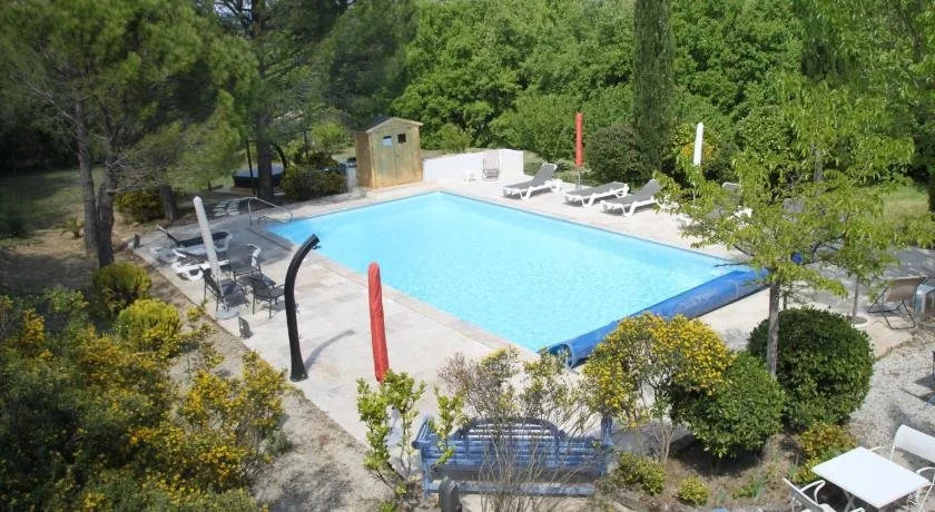 Logis Hôtel le Mas dHélène
