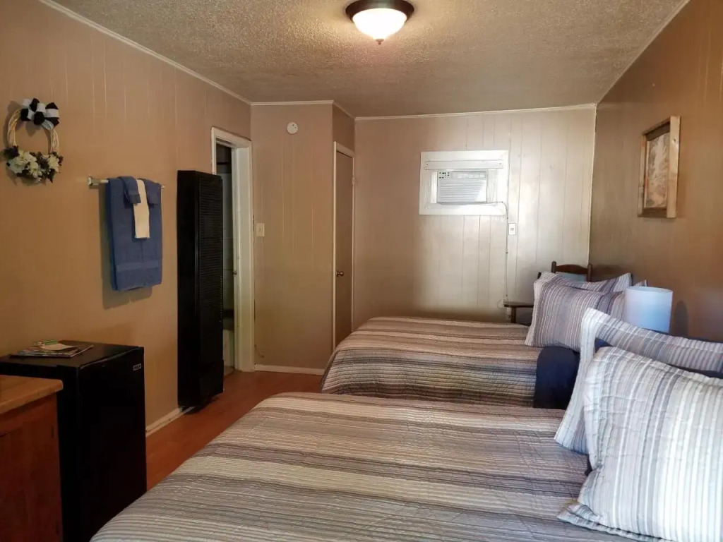 Canton Motel