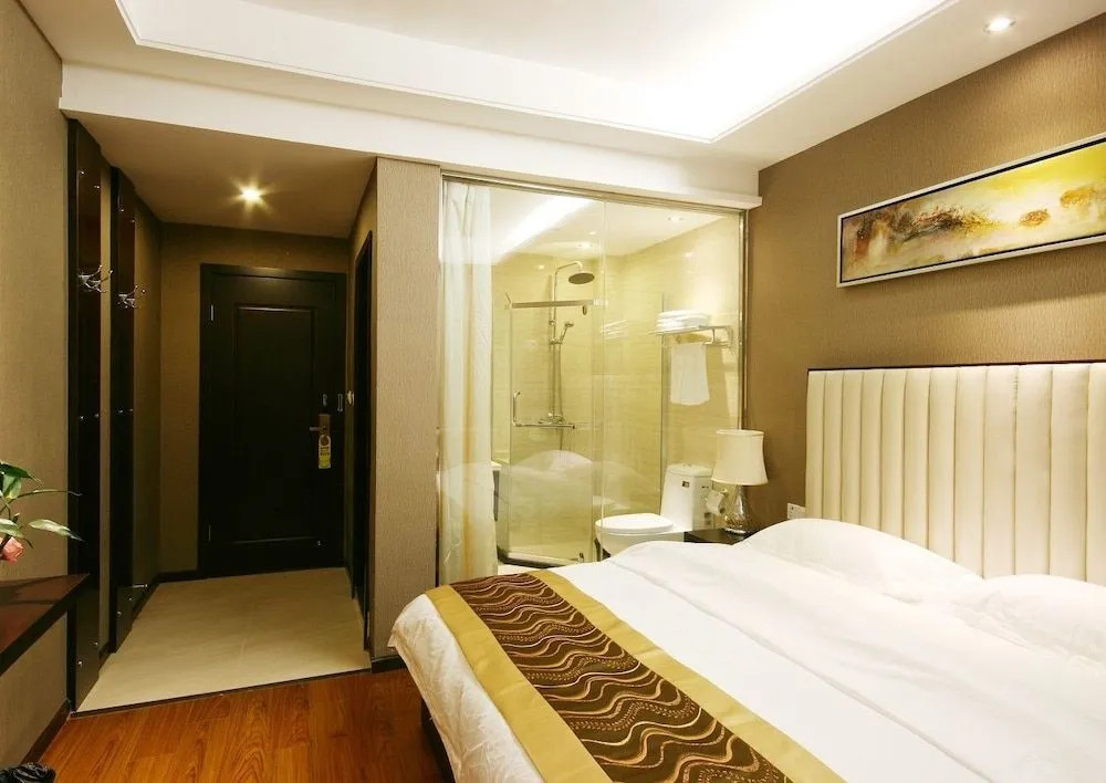 Economic Hotel