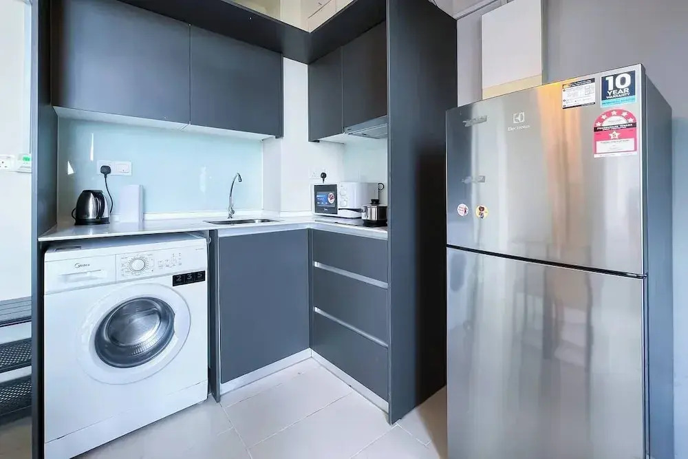 Tamarind Luxury Condo by Smarthome