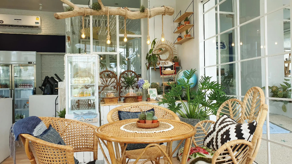 Chill House at Naiyang
