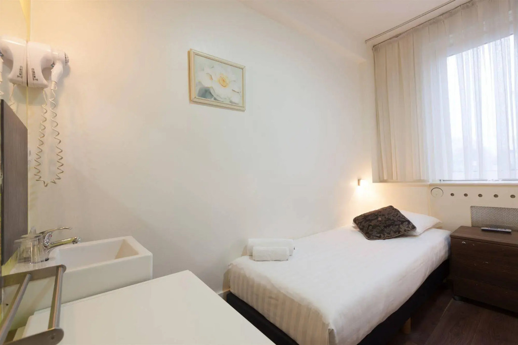 The Townhouse Hotel