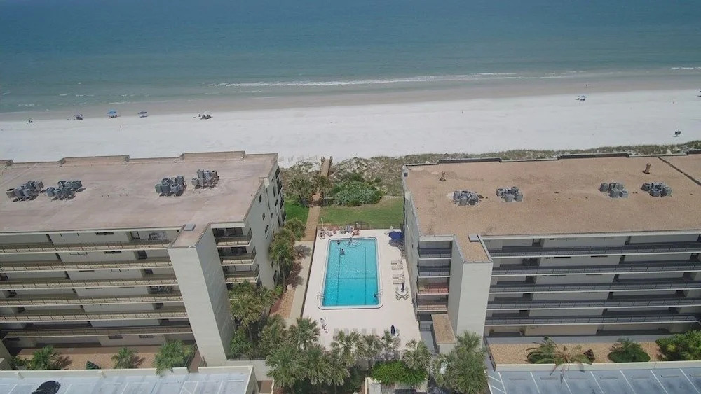 Sand Dollar 101 3 Bedroom Condo by RedAwning