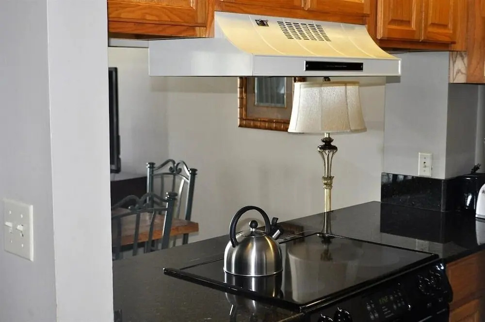 Beachside Two 4255 - flr5 - 1BR 1BA + Bonus Room - (6)