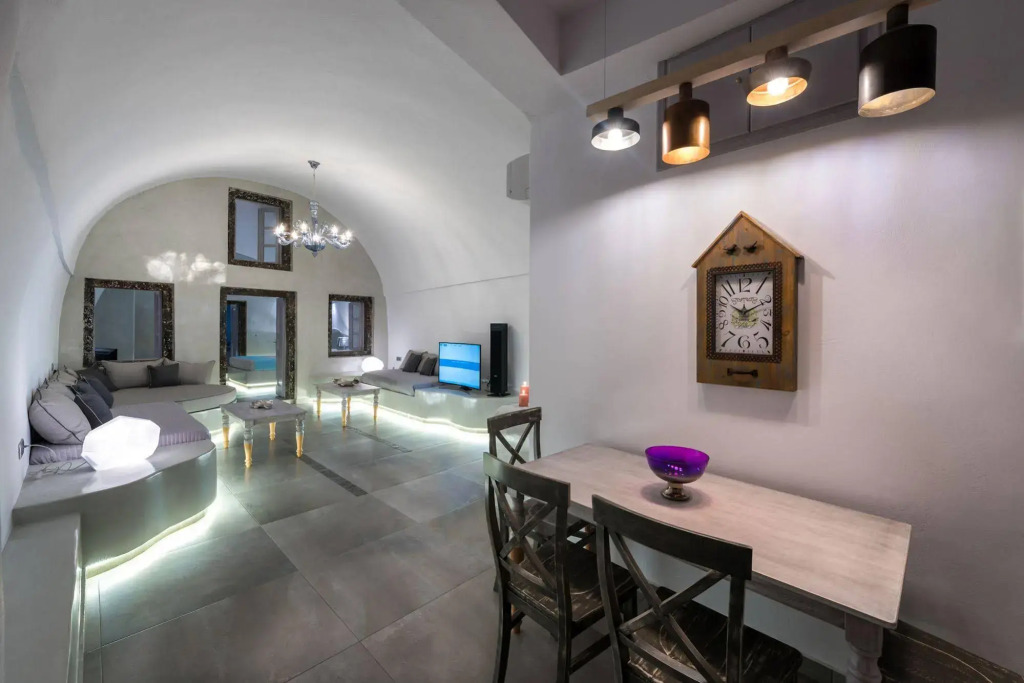 Nefeli Homes