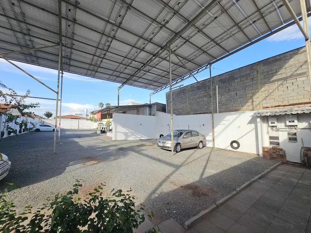 Arahra Hotel