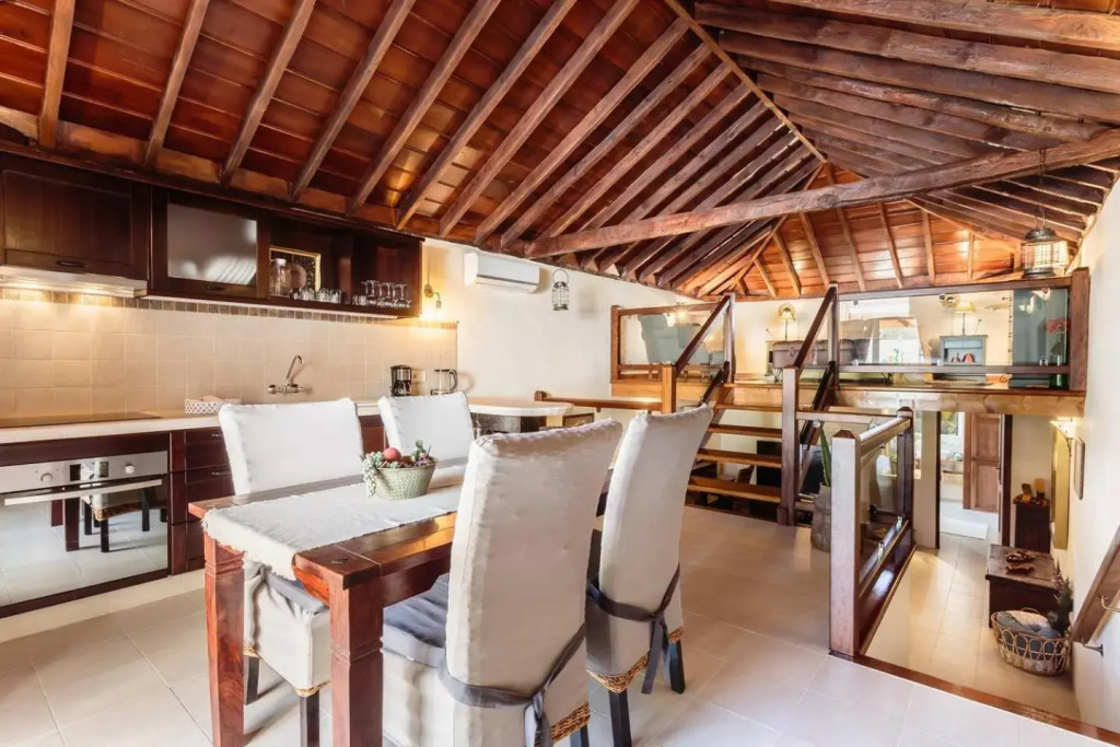 Bungalow Los Laureles