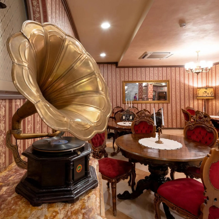 Real Hotel