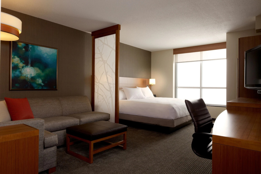Hyatt Place Miami Airport East