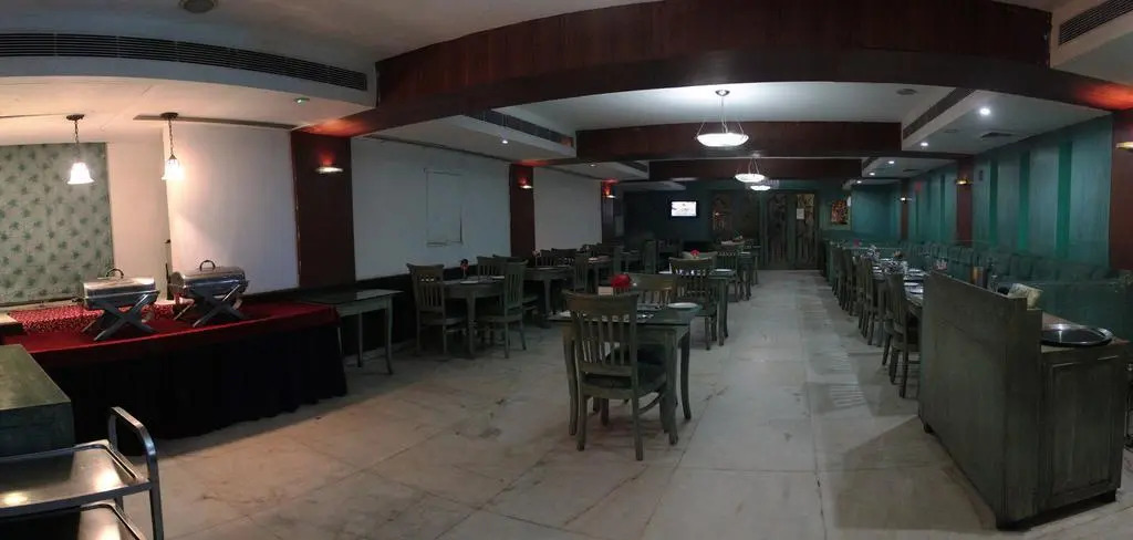 Hotel Woodland
