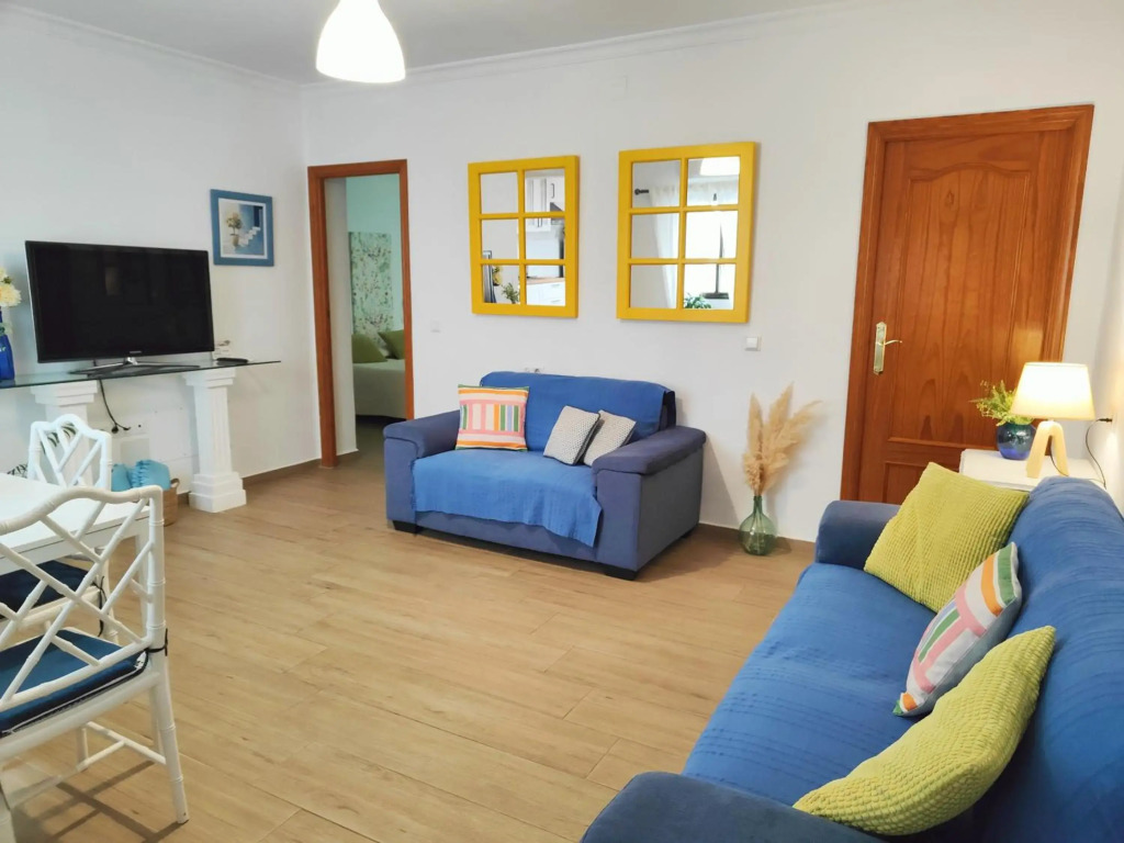 Céntrico apartamento con terraza, parking y WIFI