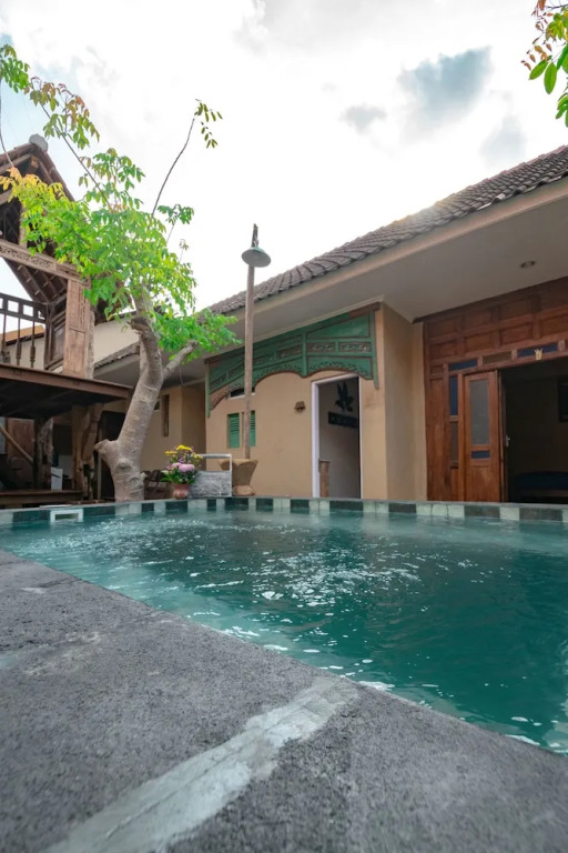 TwoSpaces Living at Wave And Chill House, Canggu