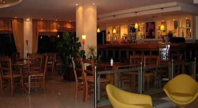 Hotel Lefkadi
