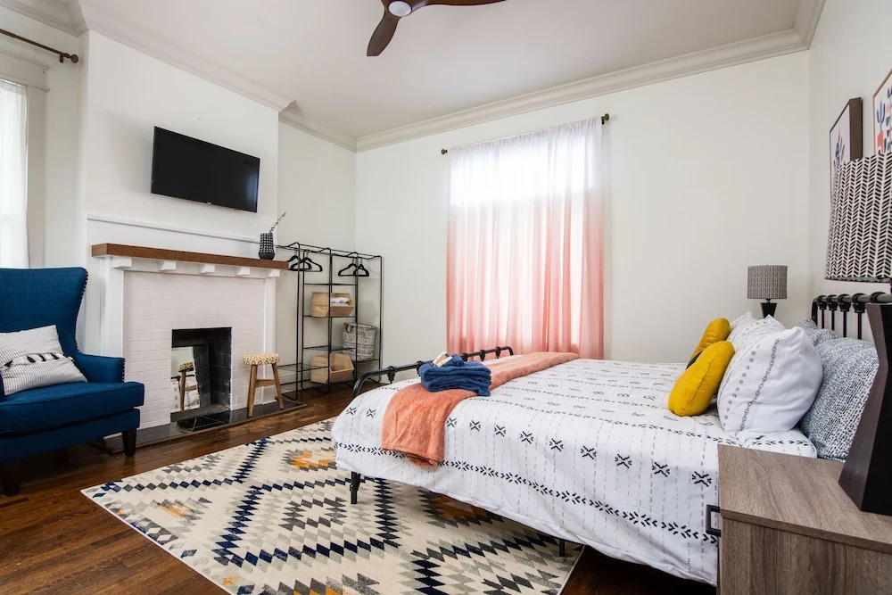 Updated East Nashville In Walkable Locale 3 Bedroom Home