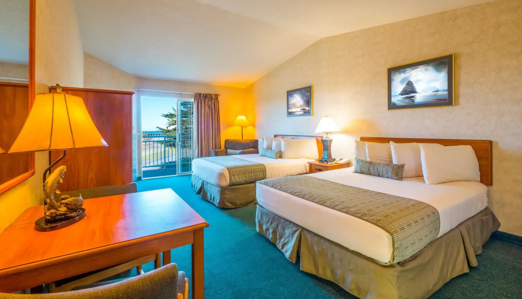 Beach House Inn