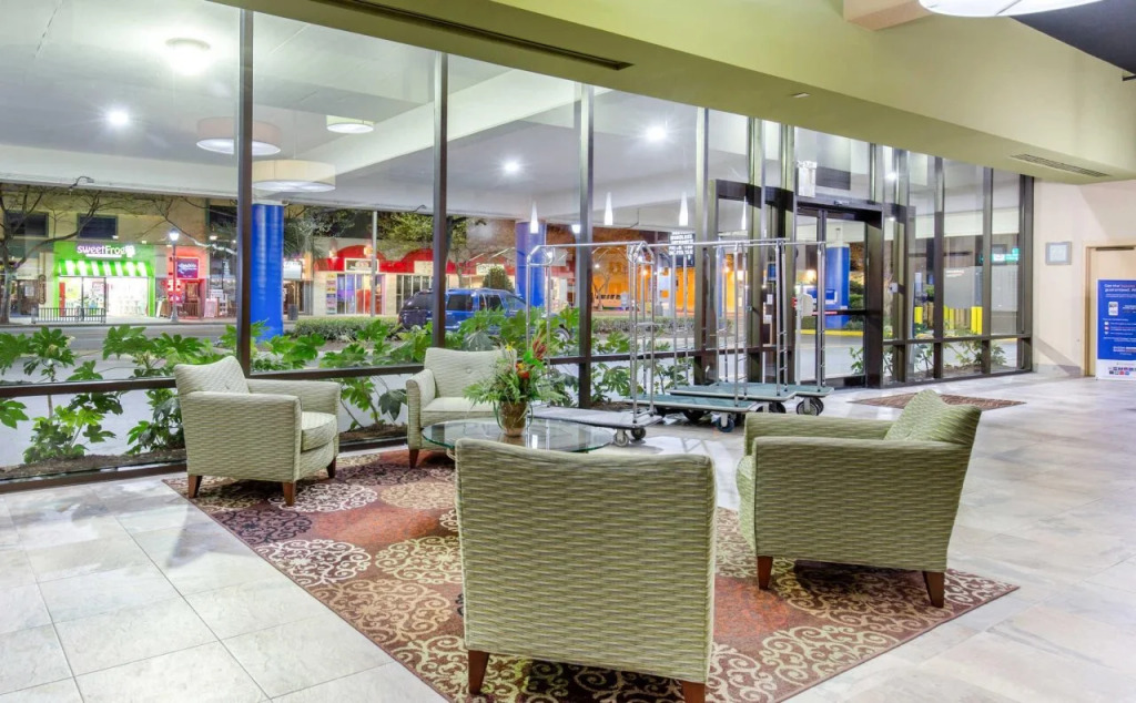 Coastal Hotel & Suites Virginia Beach - Oceanfront