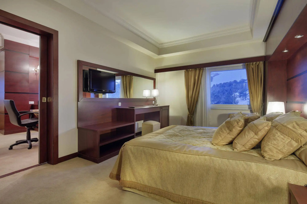 Palan Hotel