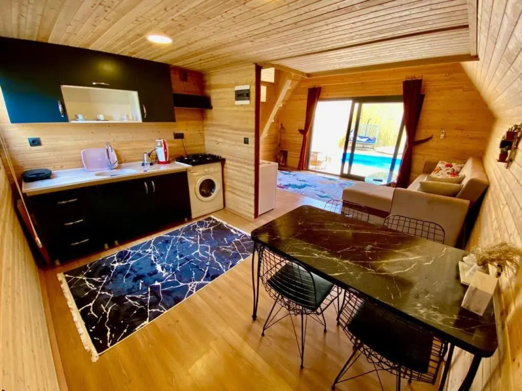 Wonderful Bungalow with Private Pool, Garden and BBQ in Fethiye