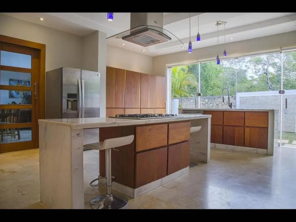 "srvittinivillas Mng/5 /modern Lux Villa/ Perfect Loc/ Resort Villa"