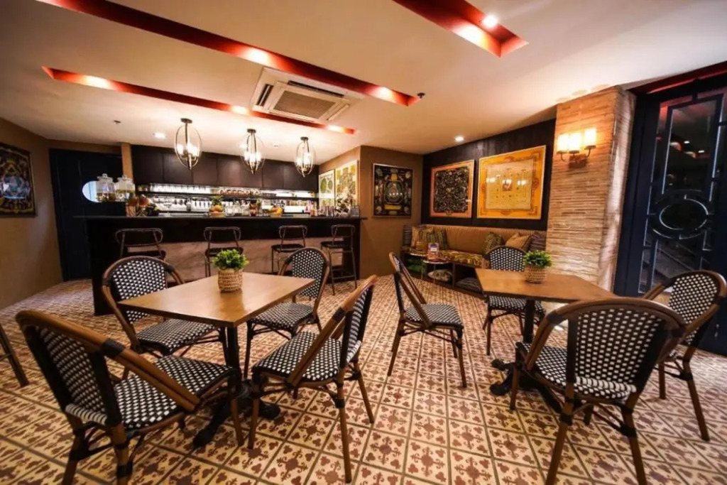 UNWND Boutique Hotel Makati