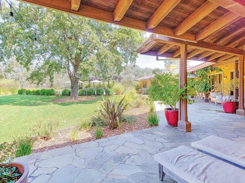 Gracious Living, Pool, and Privacy in Wine Country, Sonoma by RedAwnin