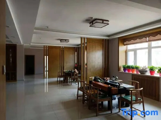 YiHeKangYang Hot Spring Hotel