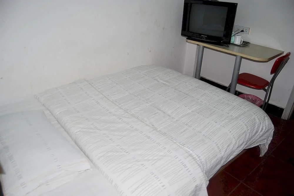 Wuhan Ronghua Business Hotel