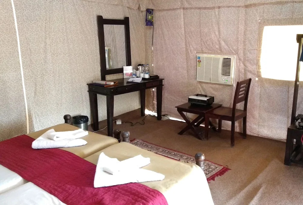 Praveg White Rann Resort Rann Utsav Dhordo