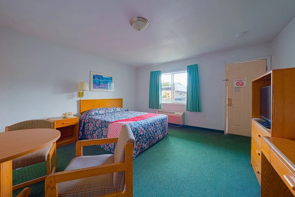 Budget 8 Motel