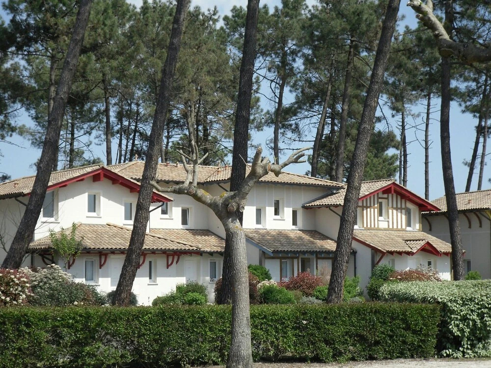 Semi-Detached Holiday Home in Green Surroundings
