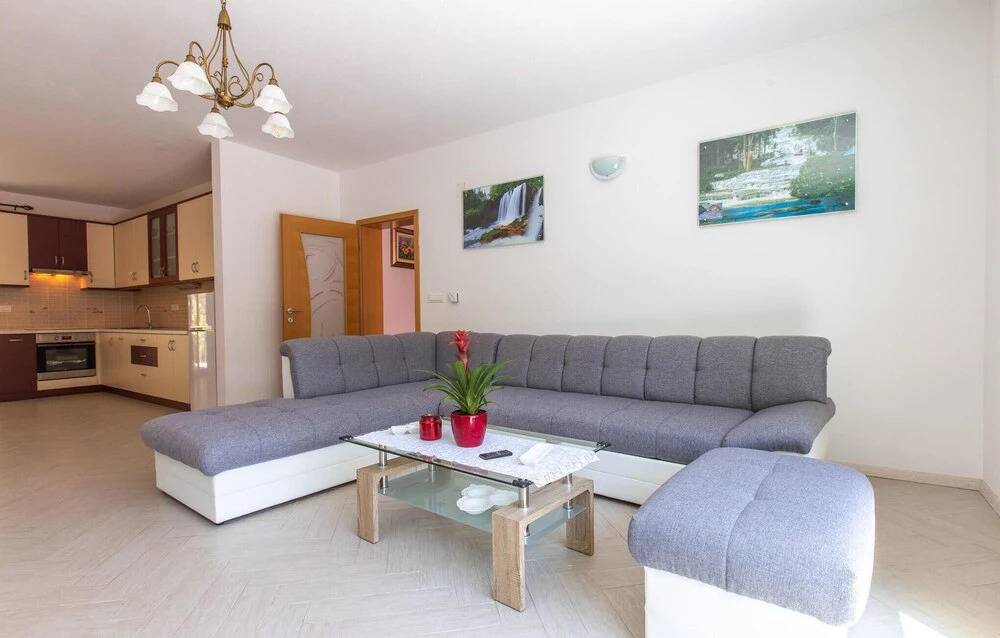 Nice Apartment in Portoroz With 3 Bedrooms