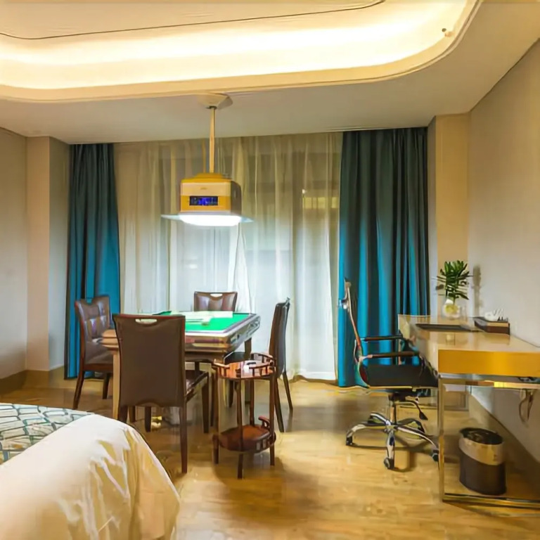 Yuanling Huixin Lijing Hotel